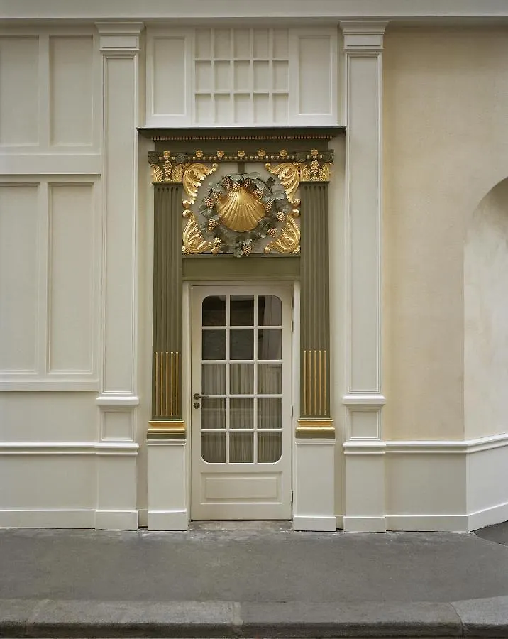 Hotel Chateau Voltaire Parigi