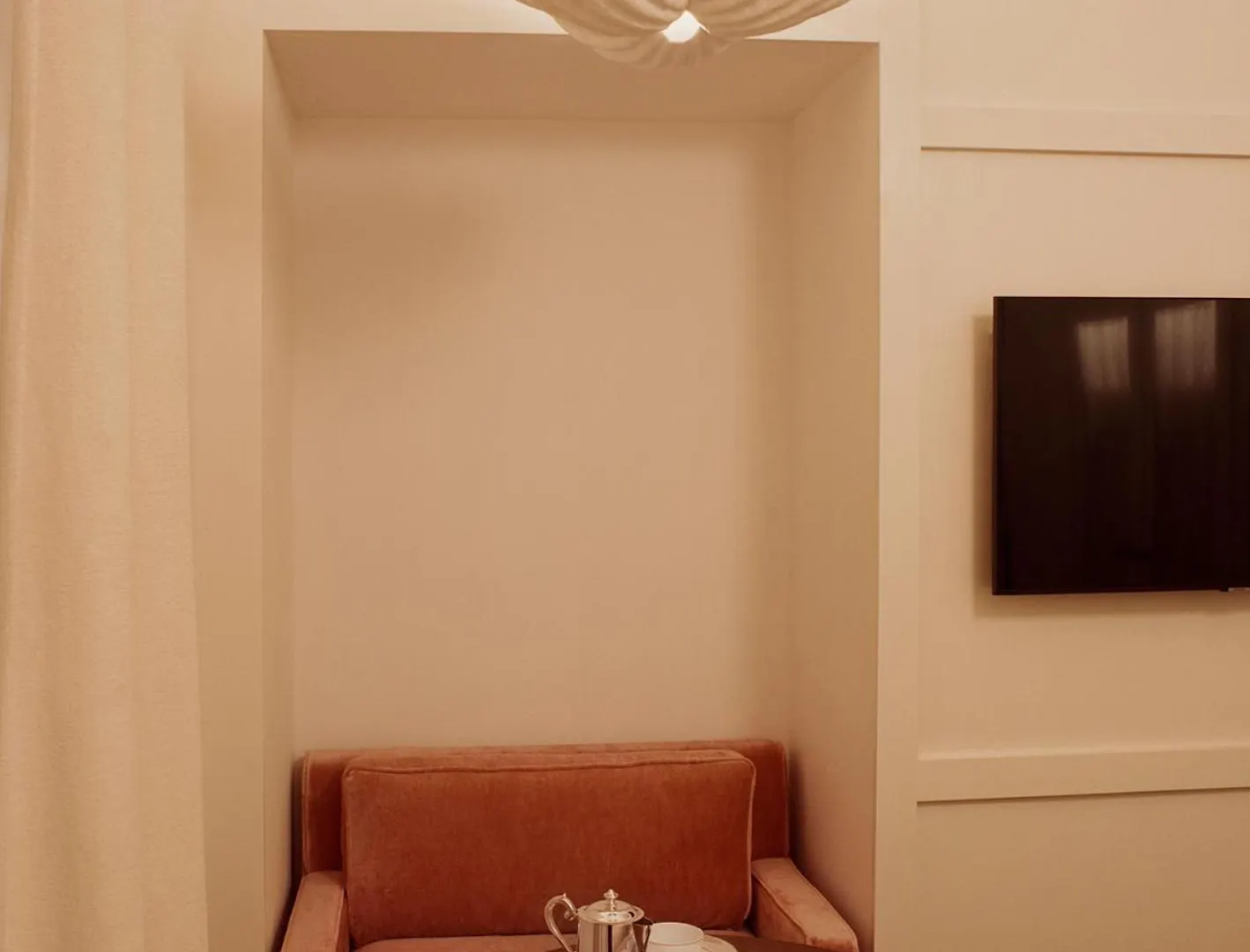 Hotel Chateau Voltaire Parigi