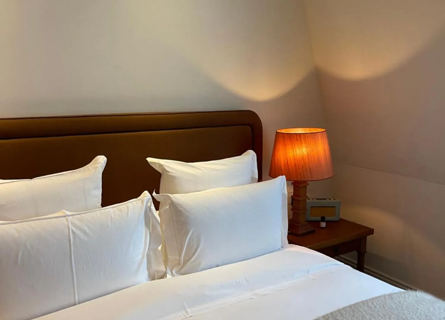 Chateau Voltaire Parigi Hotel
