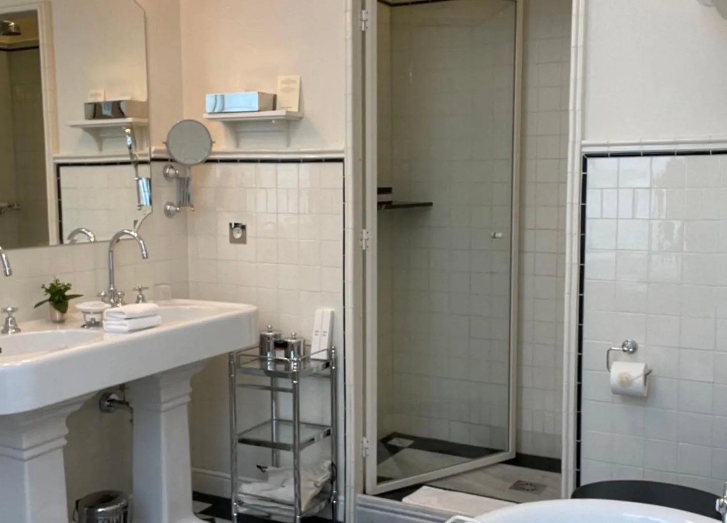 ***** Hotel Chateau Voltaire Parigi Francia